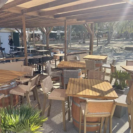 L'oustaou De Отель