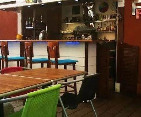 L'oustaou De 3* Поркероль