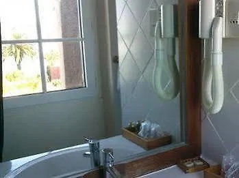 L'oustaou De Отель