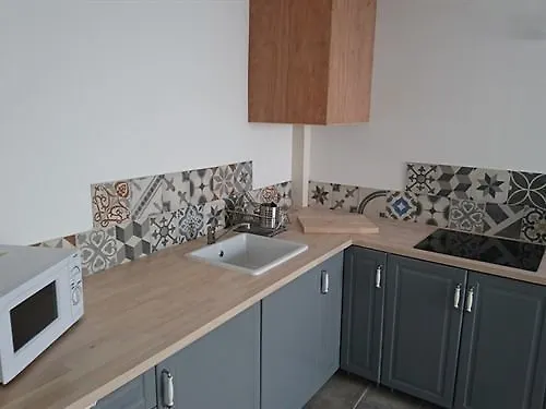 L'oustaou De فندق بوركيرول